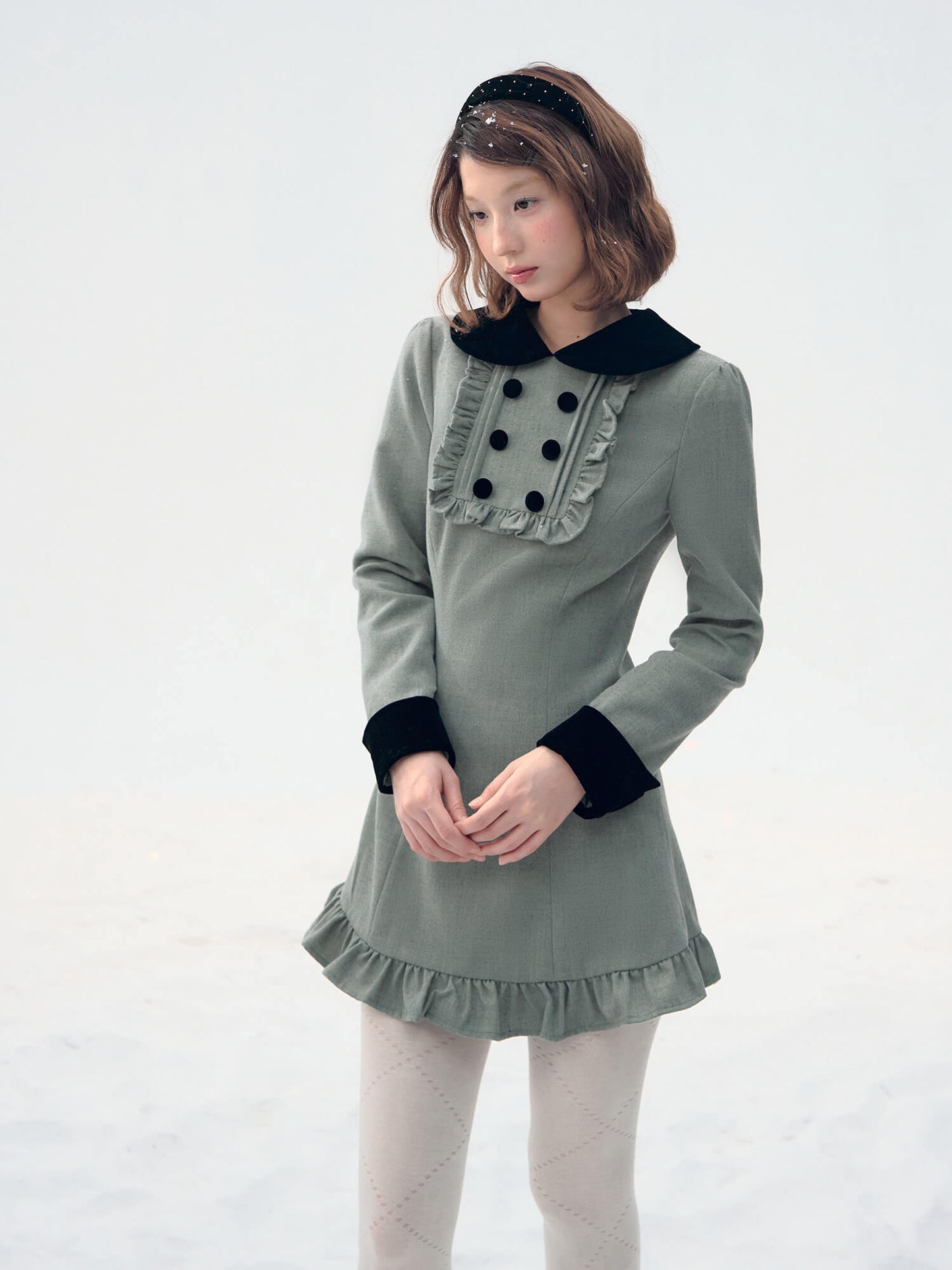 Velvet Collar Classic Frill Dress（全2色）