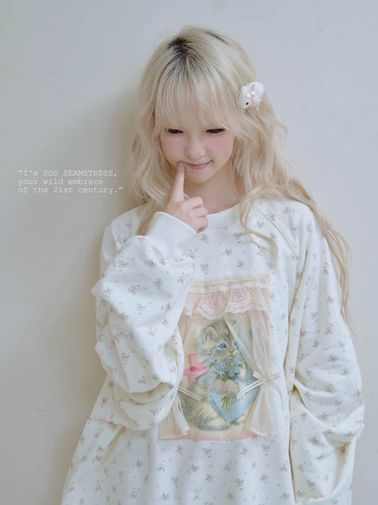 Dreamy Kitten Cameo Sweatshirt