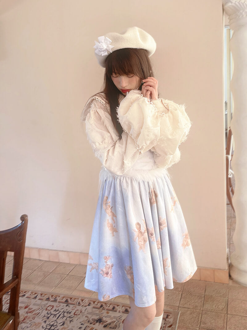 Feather Touch Romantic Blouse（全2色）